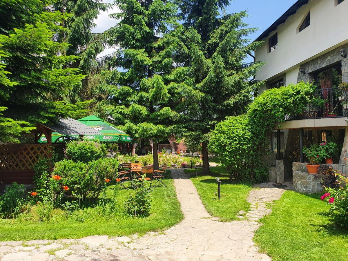 Vila Karina Tesila Exterior photo