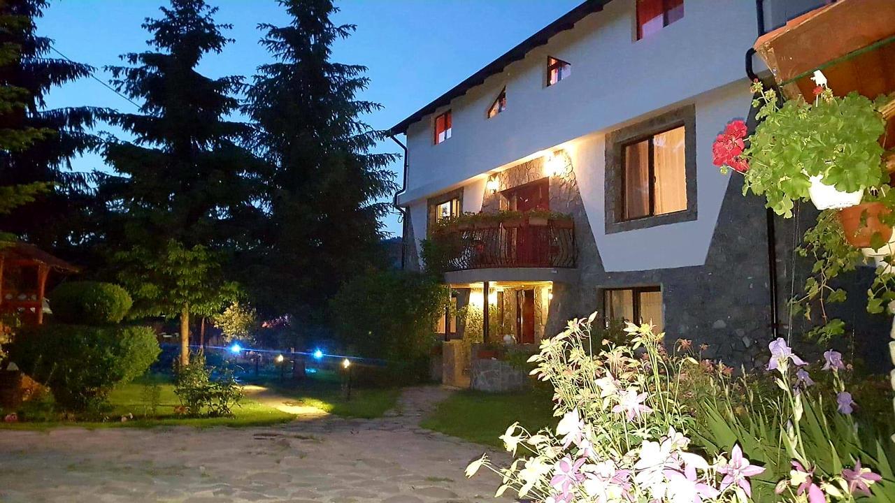 Vila Karina Tesila Exterior photo
